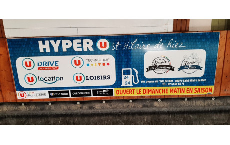 hyper U